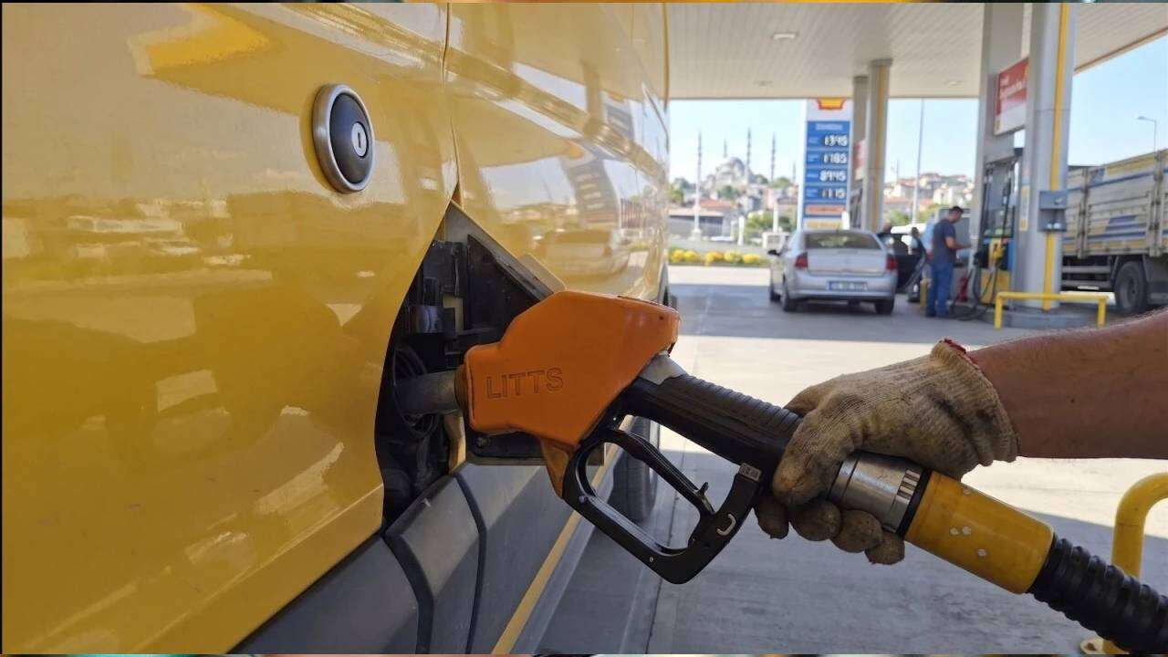 Akaryakıtta kara Perşembe, benzin ve motorine tarihi zam geliyor: İşte il il beklenen yeni fiyatlar! 3